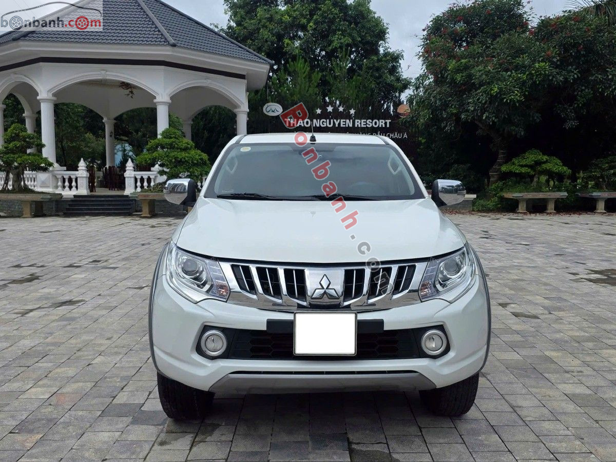 Xe Mitsubishi Triton 4x4 MT 2016