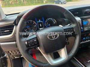 Xe Toyota Fortuner 2.8V 4x4 AT 2018